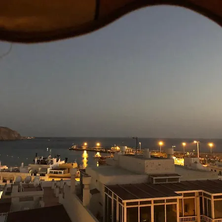 Petit Palace With Wifi Apartment