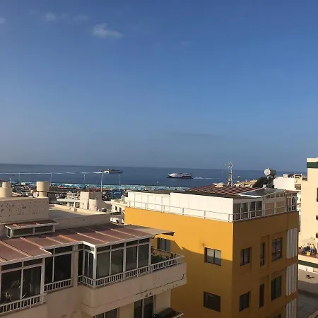 Apartment Petit Palace With Wifi Los Cristianos (Tenerife)